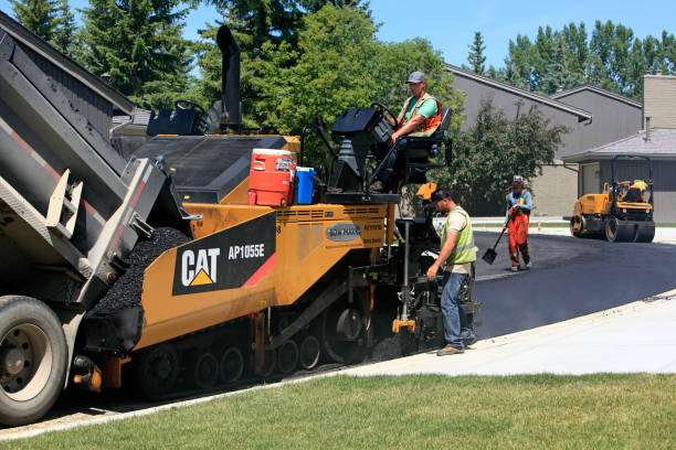 Best Driveway Paving Contractor  in Clifton Knolls Mill Creek, NY